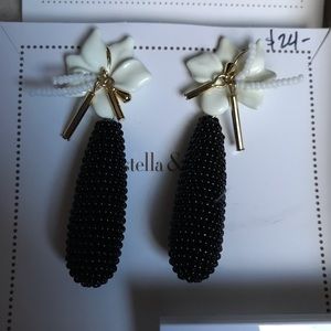 Stella and Dot Sefina Drop Earrings